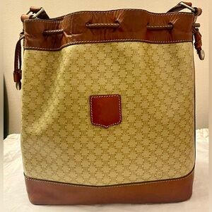 CELINE SAC SEAU Leather Bag